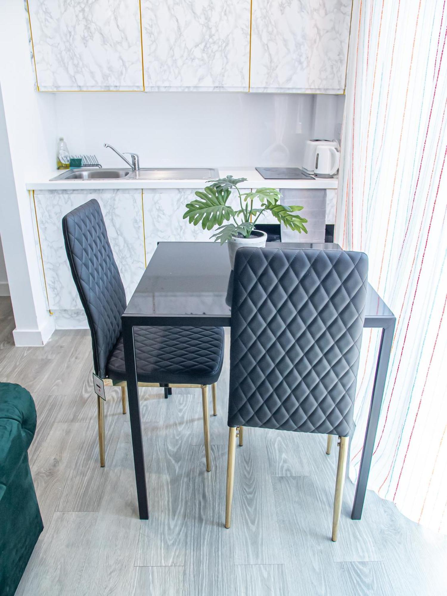 Apartment Delightful In